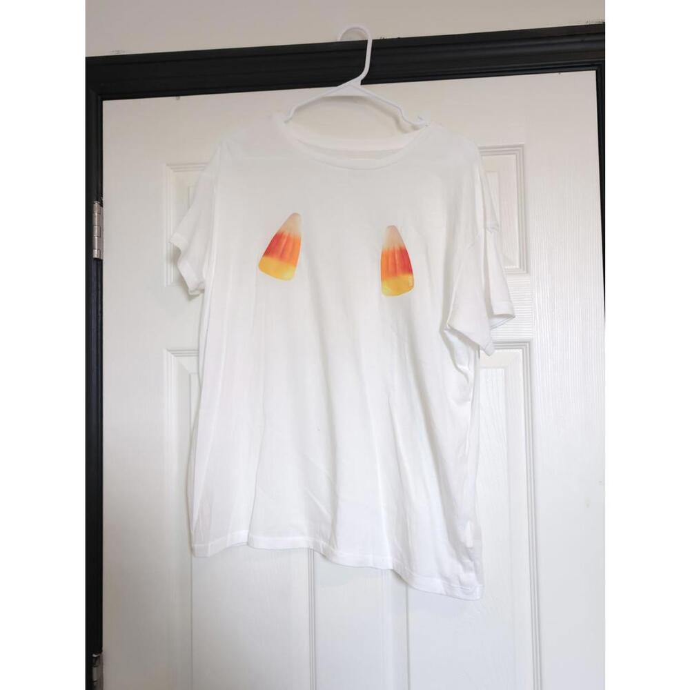 Medium candy corn tee